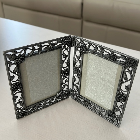 Metal Photo Frame - Picture 1 of 2